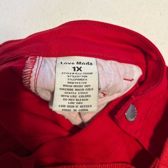 Love Moda cargo Pants Women’s XL 16 Red Tapered Ankle NWOT - Picture 4 of 7